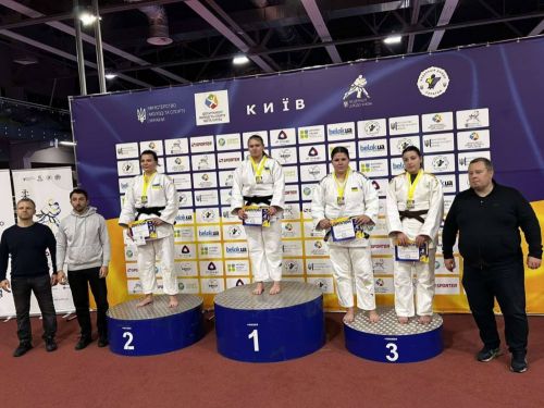 Тернопільські дзюдоїсти здобули медалі на турнірах у Львові та Києві