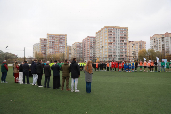 Перший футбольний турнір «Кубок єдності» для школярів відбувся у Тернополі (фото)