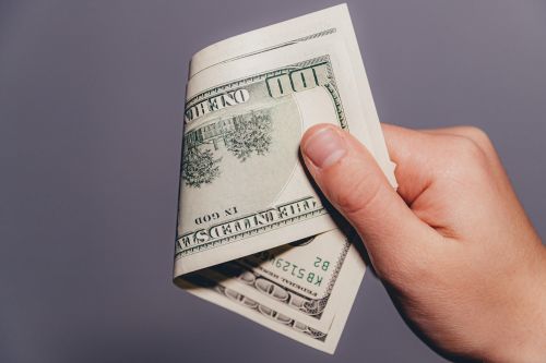 По 500 доларів кожному: у Тернополі чоловік пропонував хабар, щоб не їхати в ТЦК