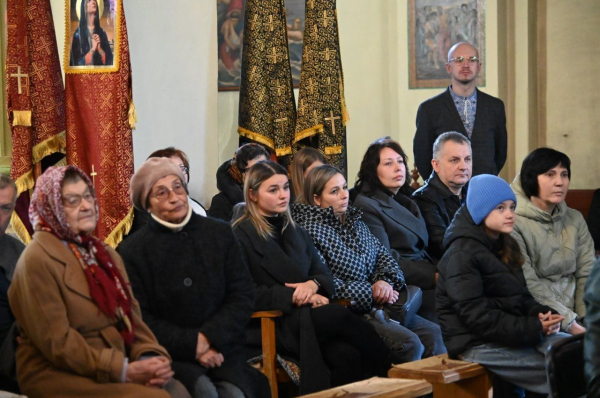 У Бережанах погасили ювілейну марку з нагоди 160-річчя митрополита Андрея Шептицького (фото)