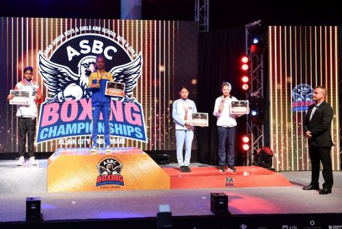 З Тернополя – на міжнародний ринг: студентка ЗУНУ підкорює світ боксу (фото)