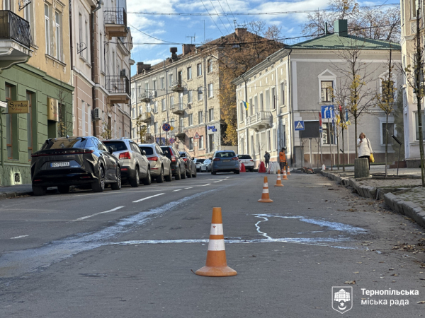 У Тернополі стартував ремонт пішохідної зони на вулиці Листопадовій (фото)