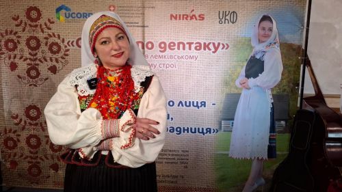 У Монастириськах показали колекцію лемківських костюмів (фото, відео)