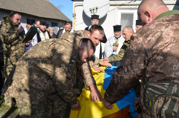 На Чортківщині попрощалися із загиблим Героєм Ярославом Підгірним (фото)