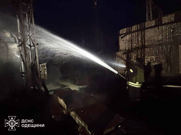 У Хмельницькому під завалами після вибуху знайшли тіла двох людей (фото, відео)