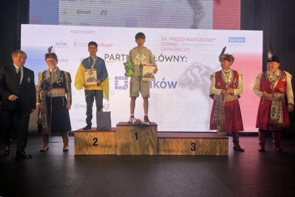 Юні тернопільські борці здобули нагороди на міжнародному турнірі в Польщі (фото)