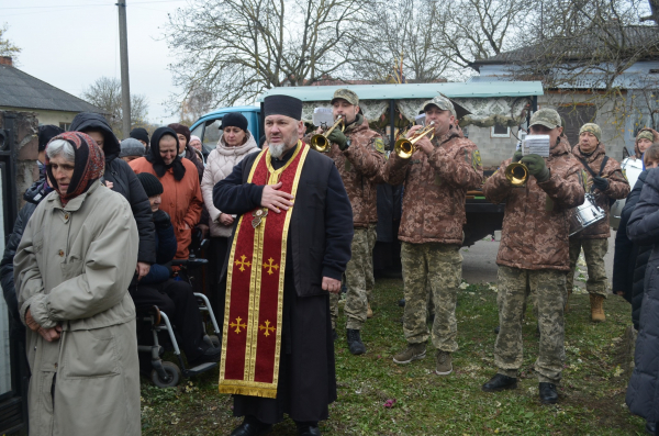 На Чортківщині попрощалися з Героєм Сергієм Возним (фото)