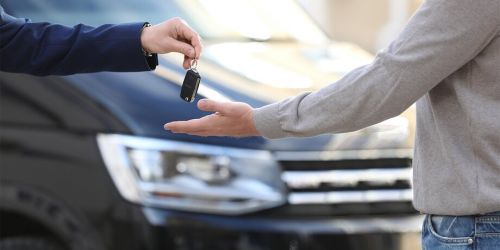 Купуючи авто житель Борщева втратив понад 100 тисяч гривень