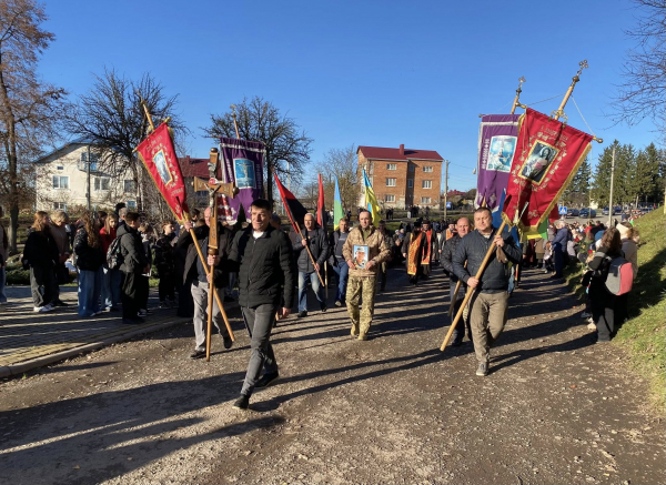 У Козівській громаді зустріли полеглово воїна Олега Нагірного (фото)