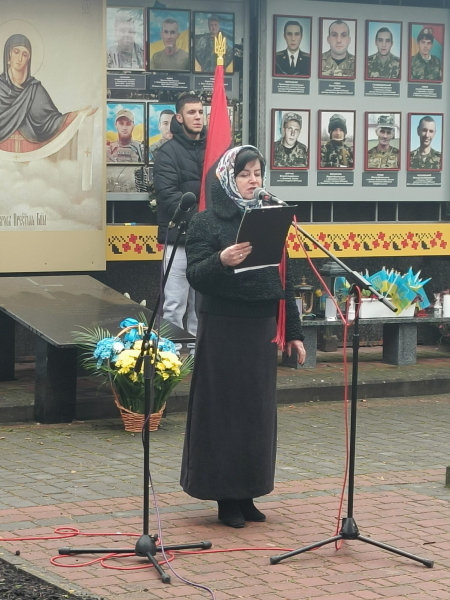 День Гідності та Свободи: урочистості та молитва у Підволочиській громаді (фото)