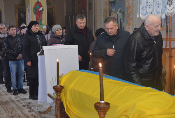 На Чортківщині попрощалися з Героєм Сергієм Возним (фото)