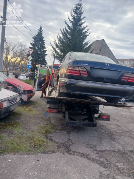 У Тернополі зупинили водія з ознаками сп'яніння, який їхав на авто з чужими номерними знаками (фото)