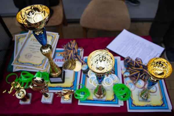 У ЗУНУ відбулося урочисте закриття турніру «Кубок Ректора ЗУНУ з футболу» (фото)