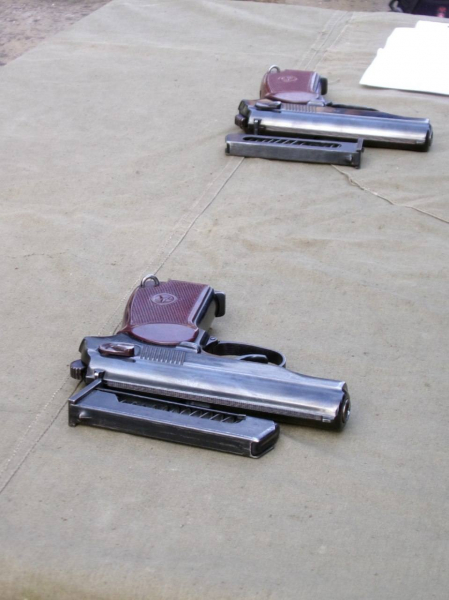 Тернополянам показали, як правильно поводитись зі зброєю (фото)