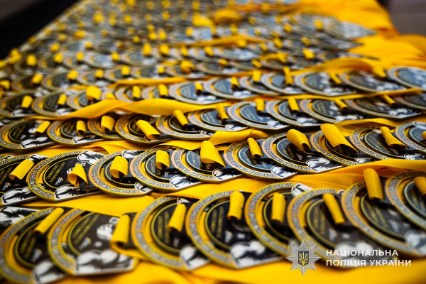 Сила рук: у Тернополі змагалися військові, ветерани та поліцейські