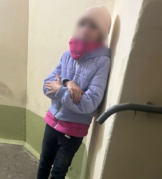 У Тернополі патрульні оперативно розшукали зниклу дівчинку (фото)