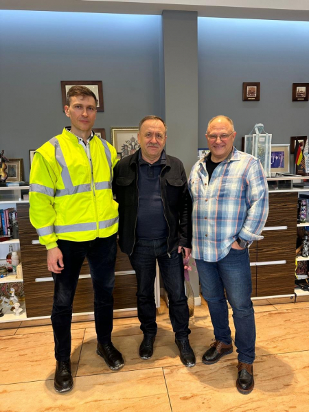 У Борщеві будується завод німецької компанії Knauf: першу продукцію вже виготовлено (фото)