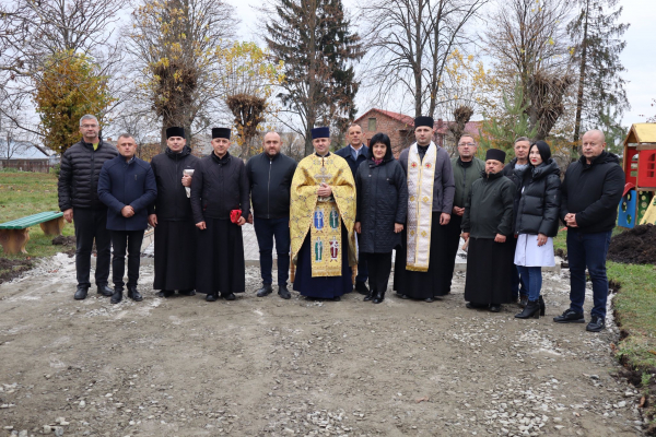 У Козовій розпочали будівництво каплиці Святого Пантелеймона (фото)