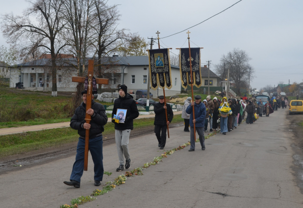 На Чортківщині попрощалися з Героєм Сергієм Возним (фото)