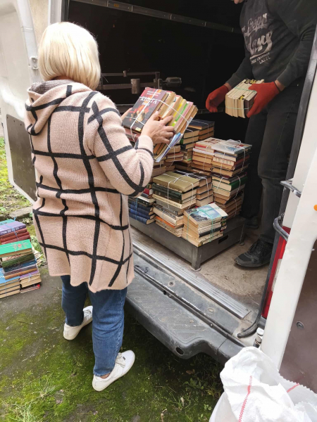 Акція «Русску літературу — на макулатуру!» триває у Тернополі (фото)