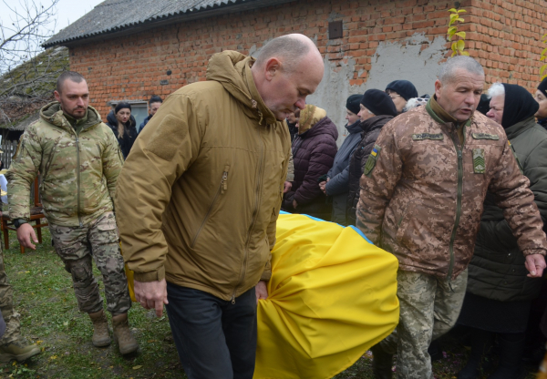На Чортківщині попрощалися з Героєм Сергієм Возним (фото)