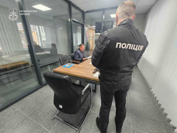 На Тернопільщині посадовців підозрюють у розкраданні мільйонів на ремонтах шкіл і закупівлях (фото)