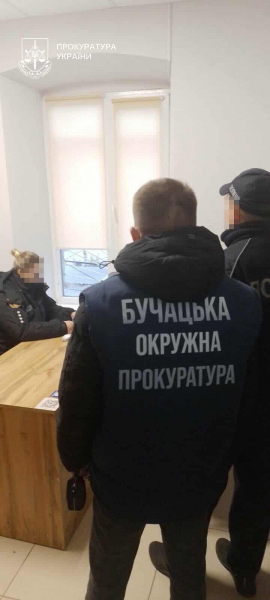 На Тернопільщині посадовців підозрюють у розкраданні мільйонів на ремонтах шкіл і закупівлях (фото)