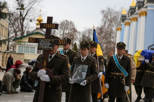 Мирославу Копчу провели в останню путь у Києві, похорон відбудеться у Бережанах (фото, відео)