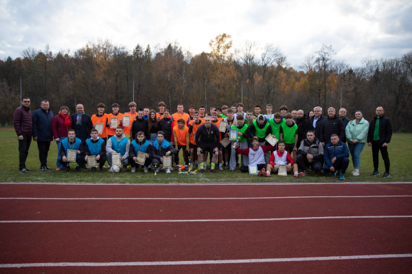 У ЗУНУ відбулося урочисте закриття турніру «Кубок Ректора ЗУНУ з футболу» (фото)