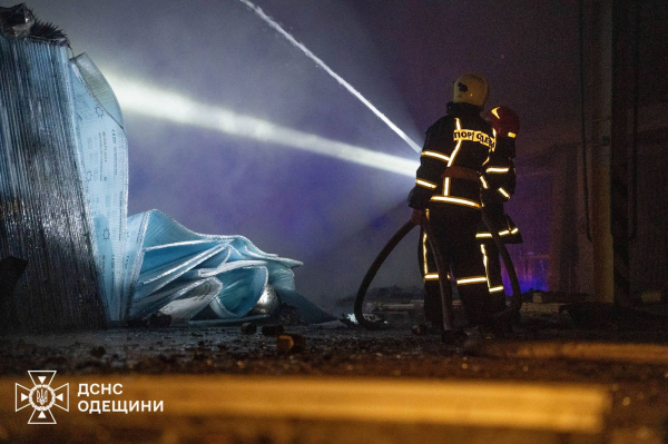 російські війська здійснили масовану атаку на Одещину: постраждали четверо людей та інфраструктура (фото, відео)