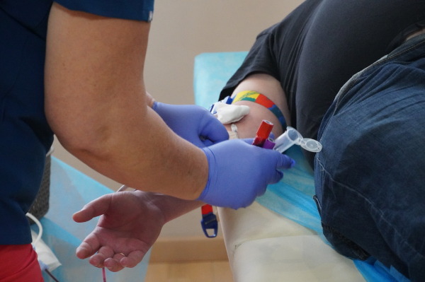 У Байковецькій громаді провели мобільний забір крові для військових (фото)