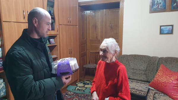 У Колиндянській громаді привітали двох 90-річних ювілярок (фото)