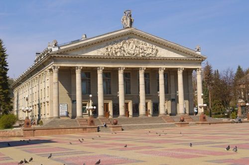 Тернопільський академічний музично-драматичний театр імені Т. Г. Шевченка святкує 95-річчя