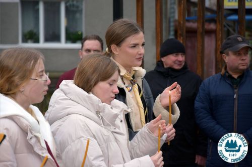 Вифлеємський вогонь миру передали мешканцям Шумщини (фото)