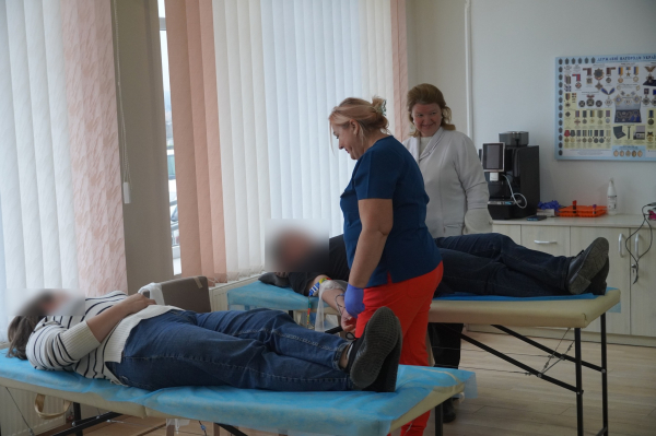 У Байковецькій громаді провели мобільний забір крові для військових (фото)