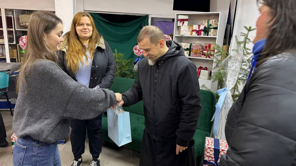 Акція "Святий Миколай тебе не забуває" стартувала у Тернополі (фото)