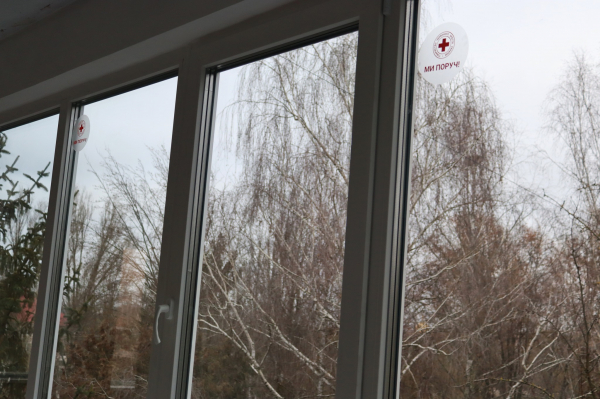Український Червоний Хрест замінив вікна у Тернопільській обласній дитячій лікарні (фото)
