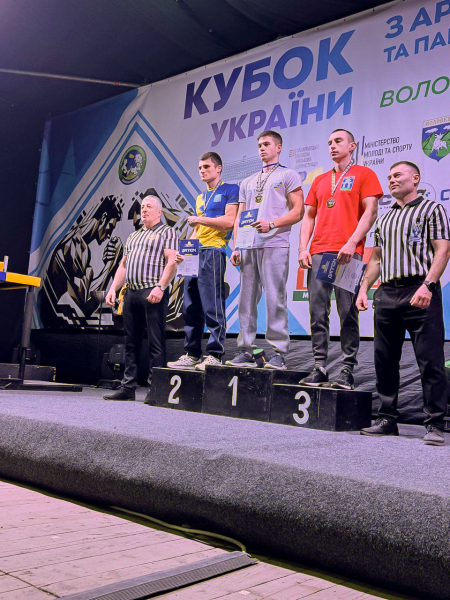 Студент з Тернополя Володимир Дурда став чемпіоном України з армрестлінгу (фото)