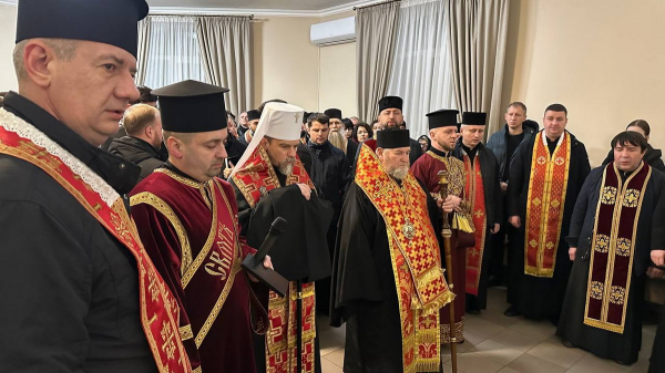 У Тернополі відслужили Парастас за багаторічним працівником архиєпархії Анатолієм Старусельцем (фото)