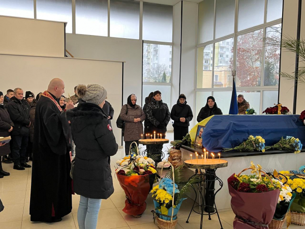 В Івано-Франківську попрощалися із загиблим захисником з Підгаєччини (фото)