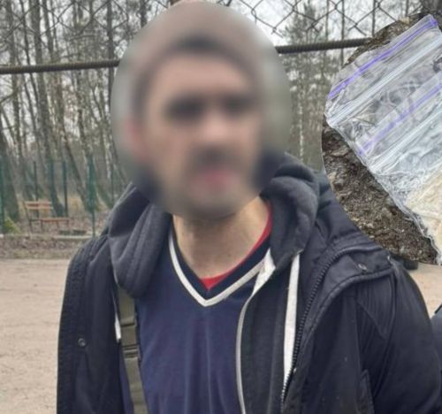 На вулицях Тернополя патрульні затримали чоловіка із забороненою речовиною