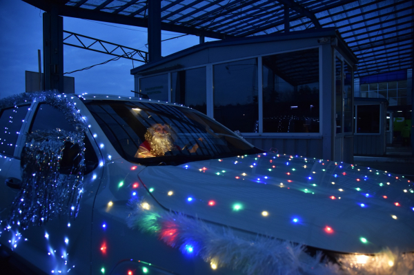 Святий Миколай прибув в Україну: завтра у «Раві-Руській» відкриють його резиденцію (фото)