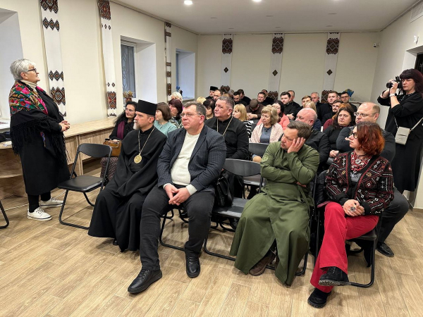 Тернопільська архиєпархія УГКЦ представила «живий довідник Церкви» (фото)