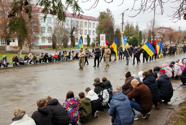 Шумська громада попрощалася з героєм Олександром Каніщевим (фото)