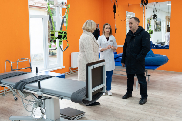 У Заліщиках відкрили новий сучасний реабілітаційний центр (фото)