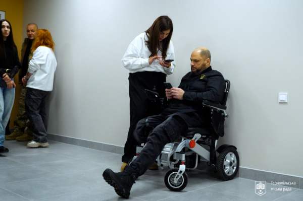 Центр підтримки ветеранів та родин Героїв відкрили у новому приміщенні в Тернополі (ФОТО)