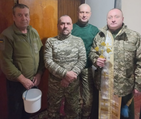 Капелан із Тернопільщини розпочав службу зі зброї в руках: історія Віталія Гаплика