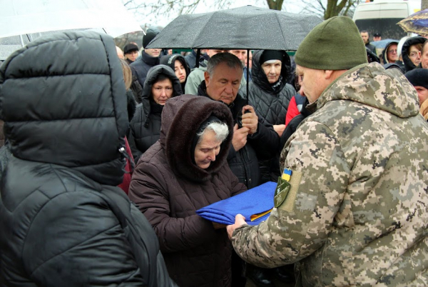 Шумська громада попрощалася з героєм Олександром Каніщевим (фото)