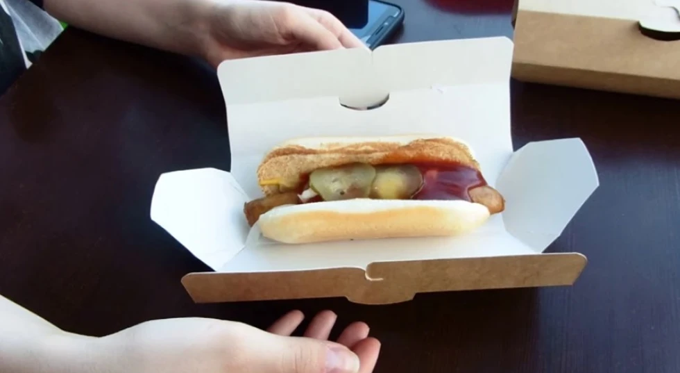 Бумажная упаковка для хот-дога