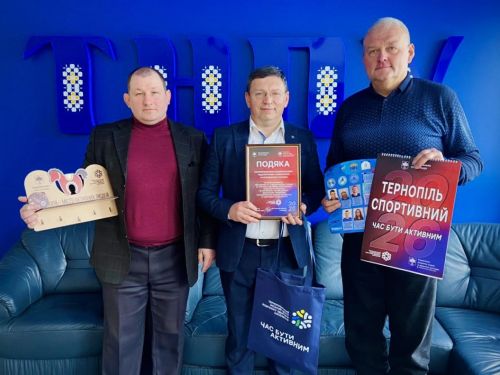 Спорт мовою символів: ТНПУ долучився до презентації календаря, що популяризує активний спосіб життя без бар’єрів